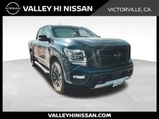 Nissan Titan 2021 4x4 PRO-4X 4dr Crew Cab 5.6 ft. SB