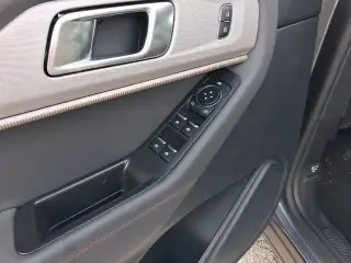 Ford Explorer 2025 Active 4dr SUV