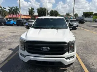 Ford F-150 2022 4x2 Lariat 4dr SuperCrew 5.5 ft. SB