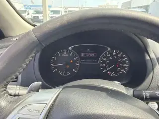 Nissan Altima 2017 2.5 SR 4dr Sedan
