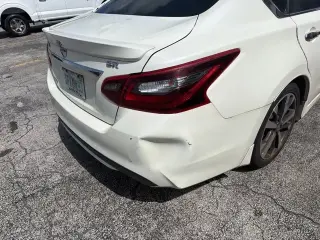 Nissan Altima 2017 2.5 SR 4dr Sedan