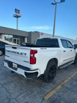 Chevrolet Silverado 1500 2020 4x4 Custom 4dr Crew Cab 5.8 ft. SB