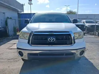 Toyota Tundra 2010 4x2 Grade 4dr Double Cab Pickup SB (4.0L V6)