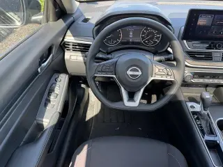 Nissan Altima 2025 2.5 SV 4dr Sedan