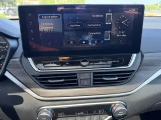 Nissan Altima 2025 2.5 SV 4dr Sedan