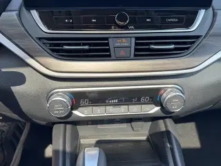 Nissan Altima 2025 2.5 SV 4dr Sedan