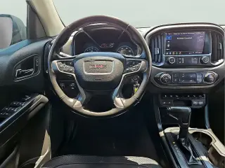 GMC Canyon 2021 4x4 AT4 4dr Crew Cab 5 ft. SB (Cloth)