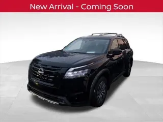 Nissan Pathfinder 2023 SL 4dr SUV