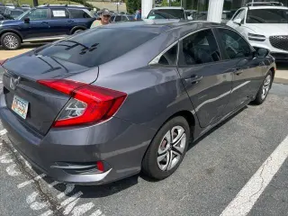 Honda Civic 2016 LX 4dr Sedan CVT