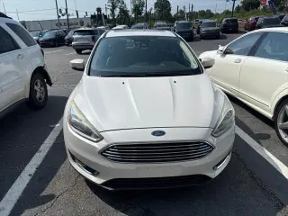 Ford Focus 2015 Titanium 4dr Hatchback