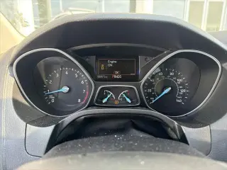 Ford Focus 2015 Titanium 4dr Hatchback