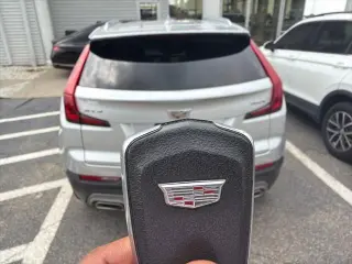 Cadillac XT4 2022 Premium Luxury 4dr Crossover