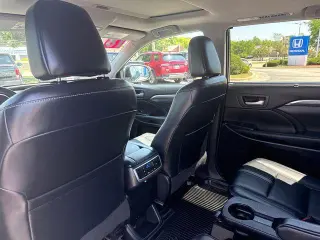 Toyota Highlander 2018 AWD SE 4dr SUV