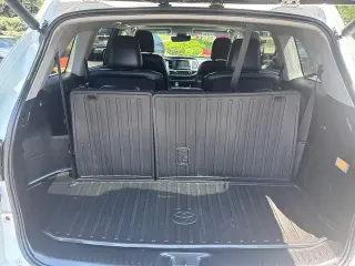 Toyota Highlander 2018 AWD SE 4dr SUV