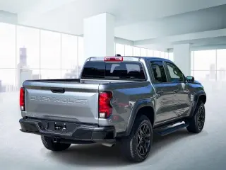 Chevrolet Colorado 2024 4x4 Trail Boss 4dr Crew Cab 5 ft. SB
