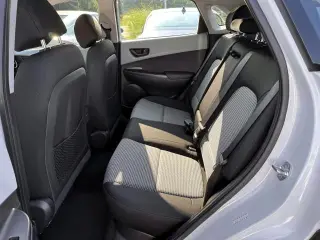 Hyundai KONA 2018 AWD SE 4dr Crossover