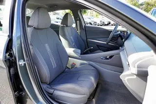 Hyundai ELANTRA 2026 SEL Sport 4dr Sedan
