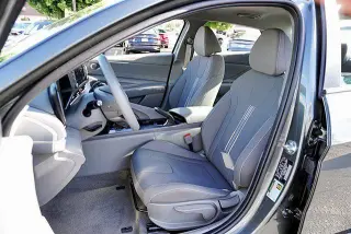 Hyundai ELANTRA 2026 SEL Sport 4dr Sedan