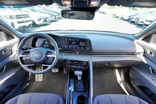 Hyundai ELANTRA 2026 SEL Sport 4dr Sedan
