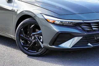 Hyundai ELANTRA 2026 SEL Sport 4dr Sedan