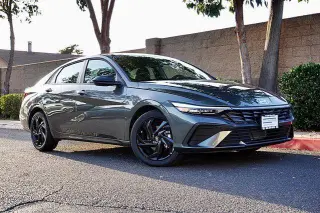 Hyundai ELANTRA 2026 SEL Sport 4dr Sedan