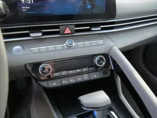 Hyundai ELANTRA 2025 SEL Convenience 4dr Sedan