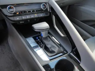 Hyundai ELANTRA 2025 SEL Convenience 4dr Sedan