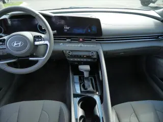 Hyundai ELANTRA 2025 SEL Convenience 4dr Sedan