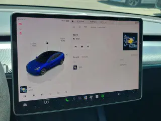 Tesla Model 3 2022 AWD Long Range 4dr Sedan