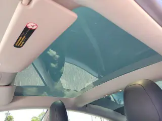 Tesla Model 3 2022 AWD Long Range 4dr Sedan