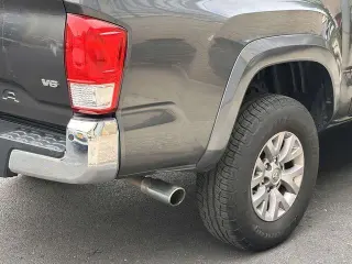 Toyota Tacoma 2017 4x2 SR5 V6 4dr Double Cab 5.0 ft SB