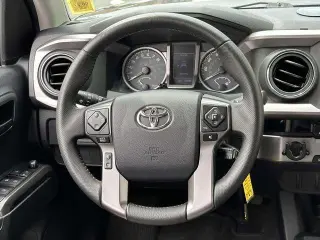 Toyota Tacoma 2017 4x2 SR5 V6 4dr Double Cab 5.0 ft SB