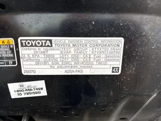 Toyota RAV4 2019 XLE Premium 4dr SUV