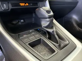 Toyota RAV4 2019 XLE Premium 4dr SUV