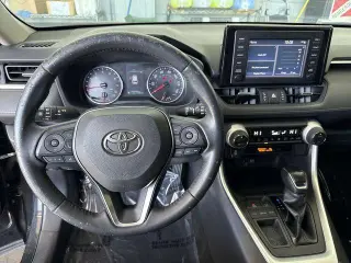 Toyota RAV4 2019 XLE Premium 4dr SUV