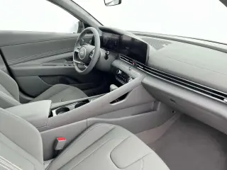 Hyundai ELANTRA 2024 SEL 4dr Sedan