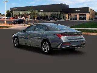 Hyundai ELANTRA 2024 SEL 4dr Sedan