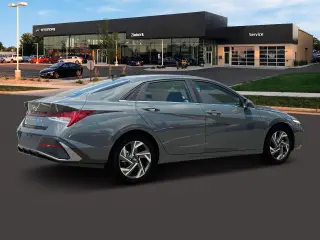 Hyundai ELANTRA 2024 SEL 4dr Sedan