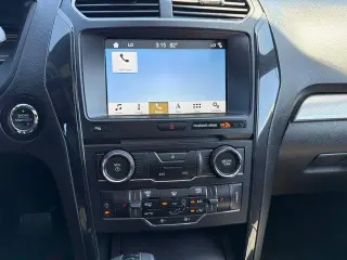 Ford Explorer 2018 XLT 4dr SUV