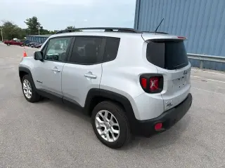 Jeep Renegade 2017 4x4 Latitude 4dr SUV