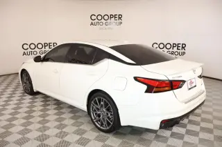 Nissan Altima 2023 2.0 SR 4dr Sedan