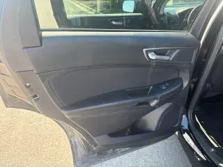 Ford Edge 2019 AWD SE 4dr Crossover