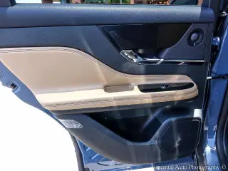 Lincoln Corsair 2023 Reserve 4dr SUV
