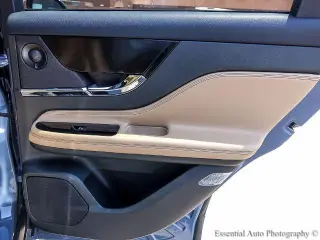 Lincoln Corsair 2023 Reserve 4dr SUV