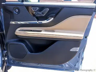 Lincoln Corsair 2023 Reserve 4dr SUV