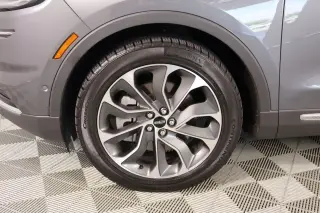 Lincoln Nautilus 2022 AWD Reserve 4dr SUV