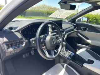 Acura Integra 2023 4dr Liftback CVT w/Technology and A-SPEC Package