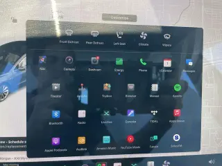 Tesla Model 3 2019 Mid Range 4dr Fastback