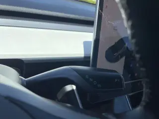 Tesla Model 3 2019 Mid Range 4dr Fastback