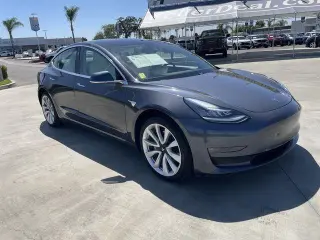 Tesla Model 3 2019 Mid Range 4dr Fastback